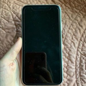 iPhone XR plus 2 cases